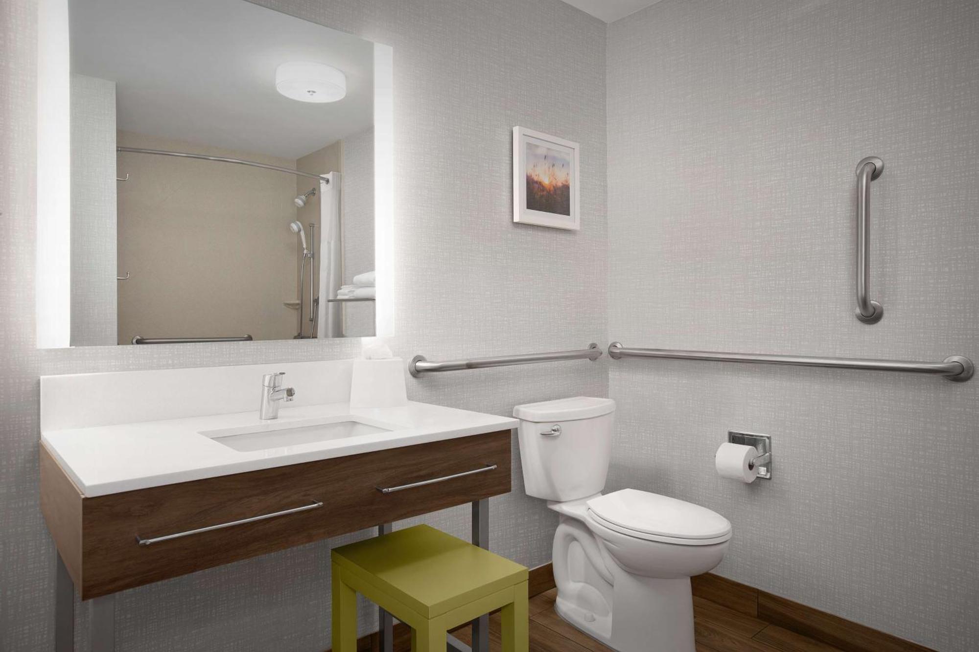 Hampton Inn Yorkville Dış mekan fotoğraf