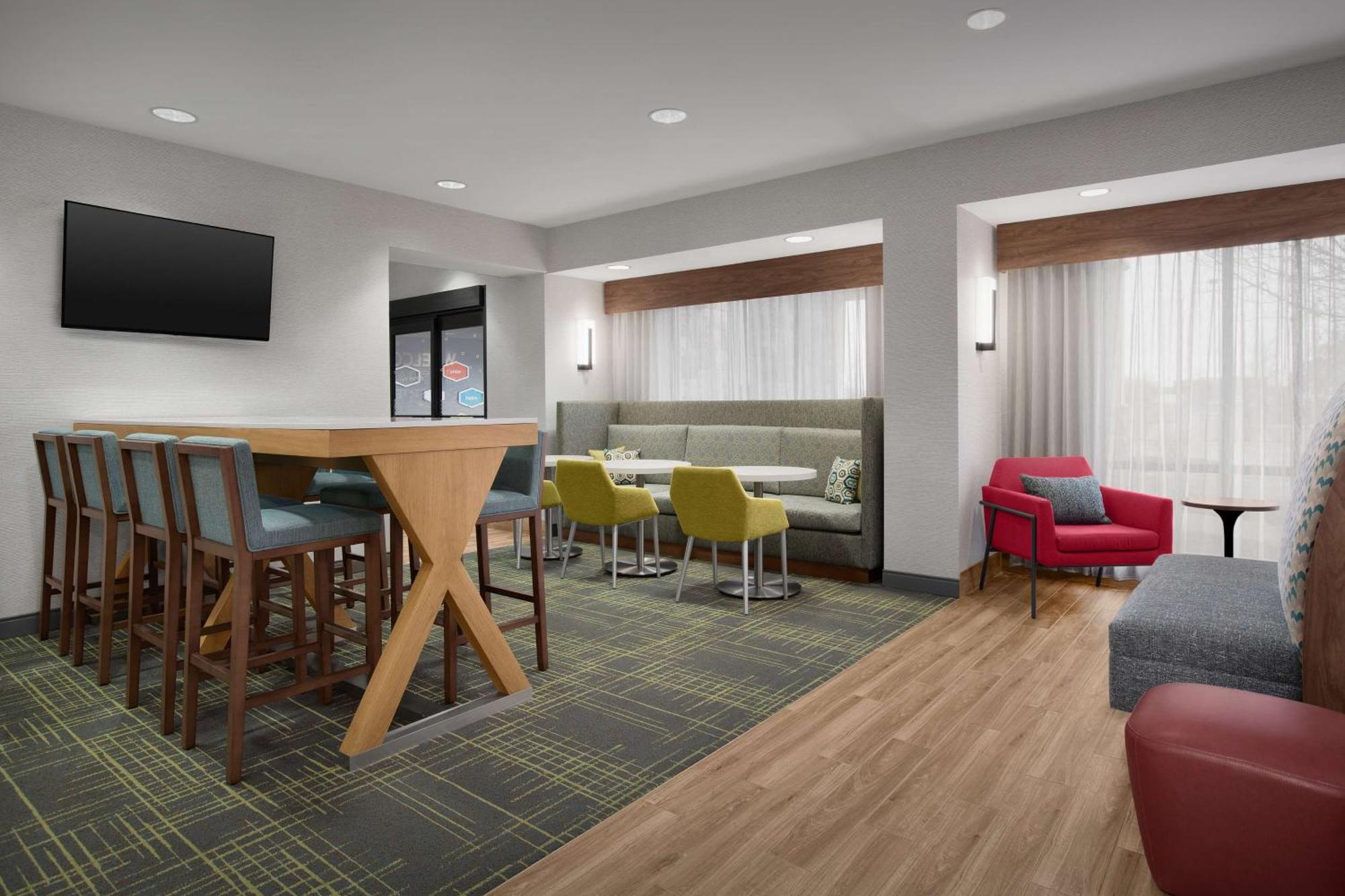 Hampton Inn Yorkville Dış mekan fotoğraf