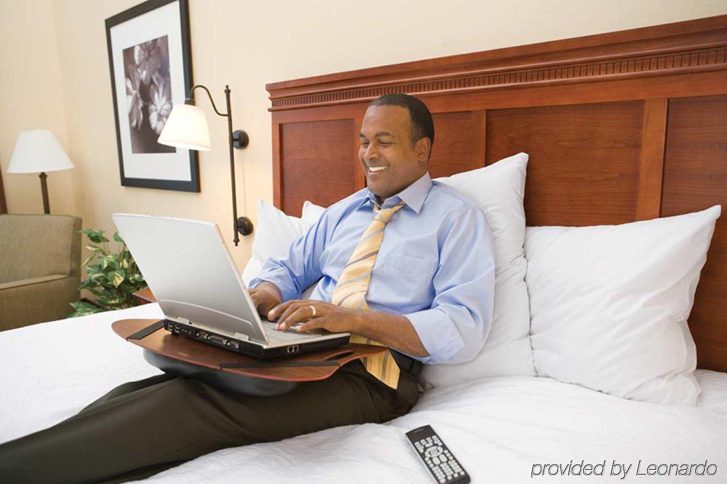 Hampton Inn Yorkville Oda fotoğraf
