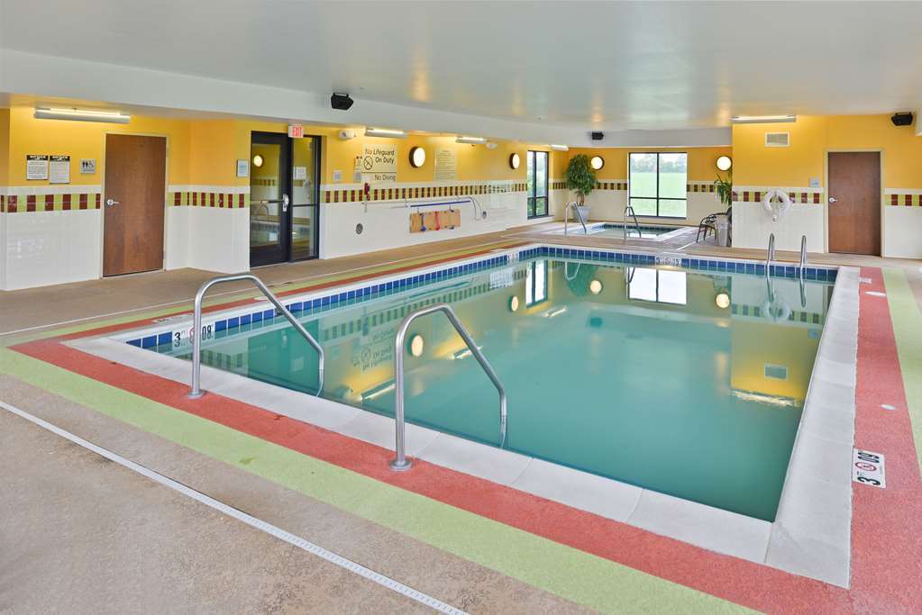 Hampton Inn Yorkville Konforlar fotoğraf